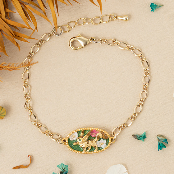 キツネリスのブレスレット